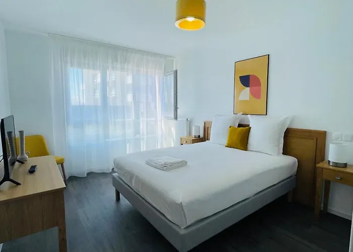 Domitys L'agapanthe Aparthotel