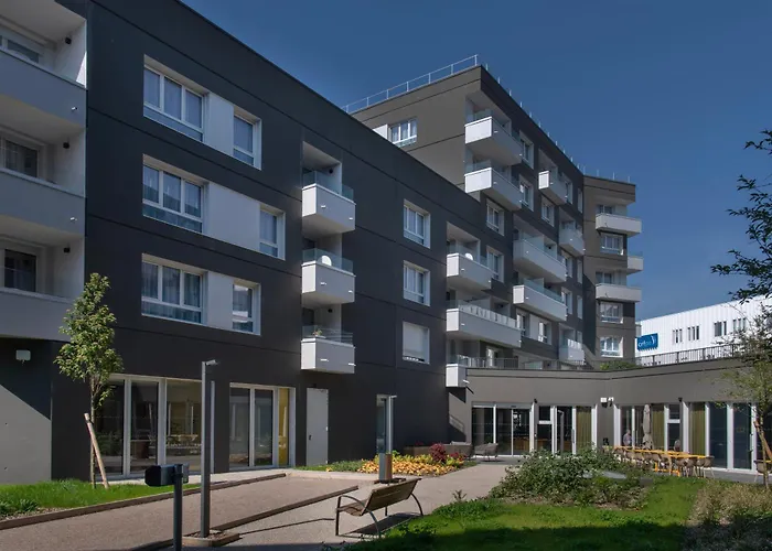 Aparthotel Domitys L'agapanthe